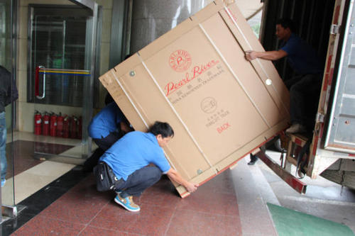 利国镇钢琴贵重工艺品无忧运